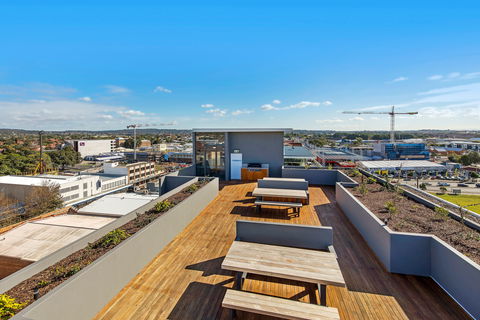 Astra Apartments Newcastle - Darwin Holiday 1