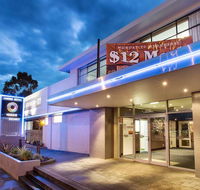 Nightcap at Carlyle Hotel - Darwin Holiday