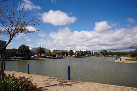 Quest Mawson Lakes - Darwin Holiday 2