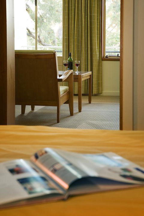 University House - ANU - Darwin Holiday 12