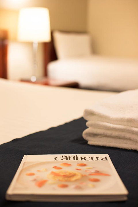 Ibis Styles Canberra - Darwin Holiday 2