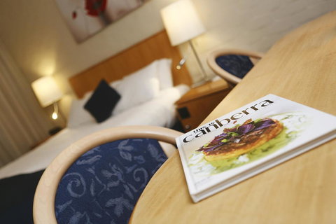 Ibis Styles Canberra - Darwin Holiday 10