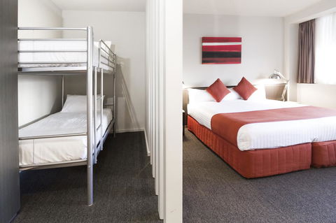 Abode Woden - Darwin Holiday 19
