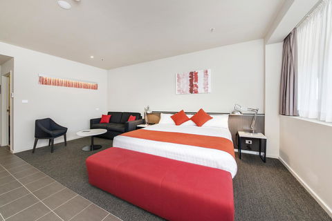 Abode Woden - Darwin Holiday 21