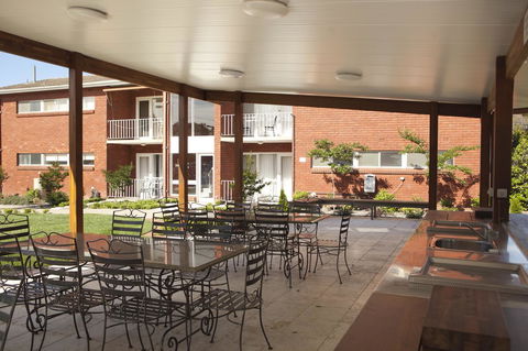 Forrest Hotel & Apartments - Darwin Holiday 11