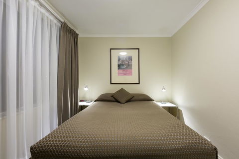 Forrest Hotel & Apartments - Darwin Holiday 17