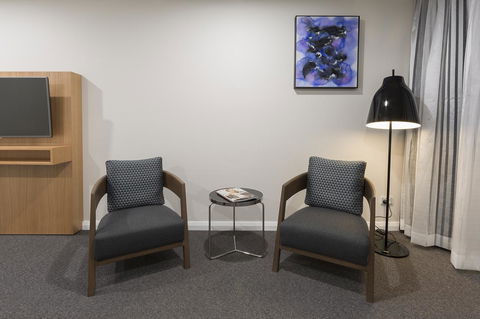 Avenue Hotel Canberra - Darwin Holiday 32