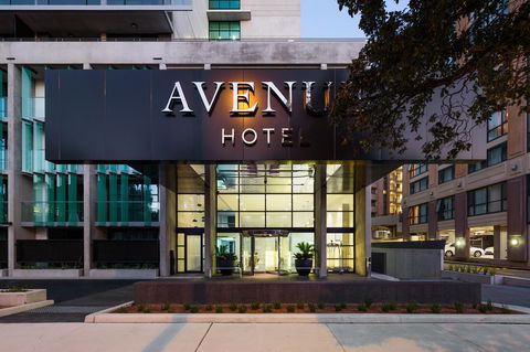 Avenue Hotel Canberra - Darwin Holiday 0