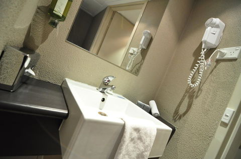 Pavilion On Northbourne - Darwin Holiday 21