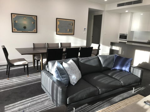 Knightsbridge Canberra - Darwin Holiday 32