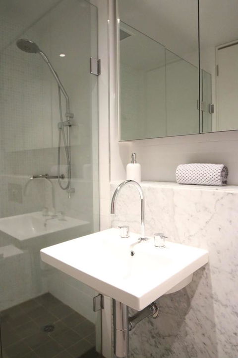 Realm Park 39 Barton ACT - Darwin Holiday 4