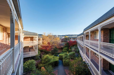 Adina Serviced Apartments Canberra Kingston - Darwin Holiday 0