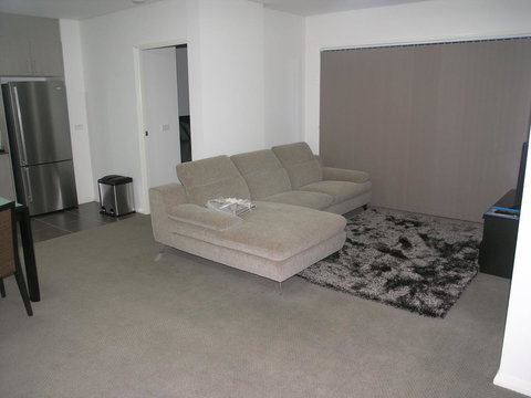 Kesh At Hudson Square - Darwin Holiday 20