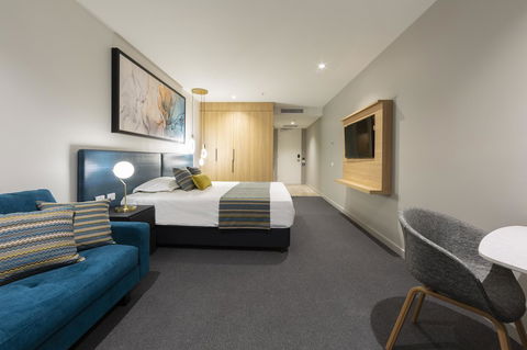 Mercure Canberra Belconnen - Darwin Holiday 13