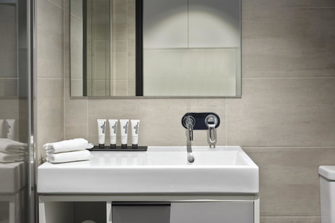 Quest Penrith - Darwin Holiday 7