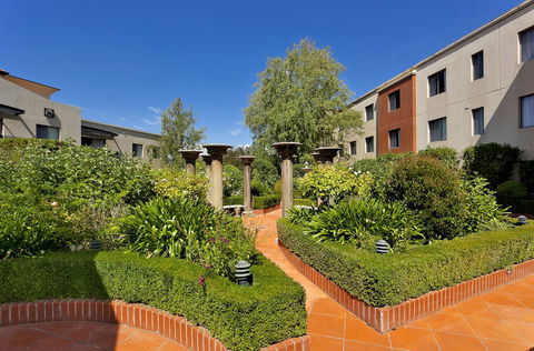 AAC Apartments - Griffin - Darwin Holiday 5