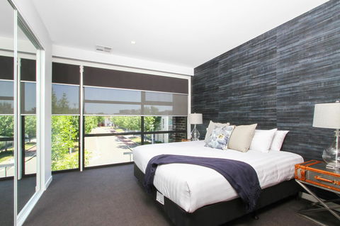 Accommodate Canberra - Parbery - Darwin Holiday 6