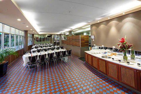 Quality Hotel Dickson - Darwin Holiday 8