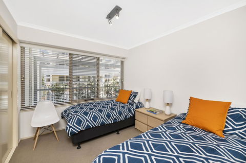 Accommodate Canberra - The Summit - Darwin Holiday 11