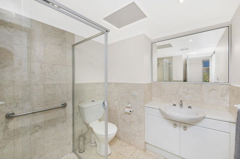 Accommodate Canberra - The Summit - Darwin Holiday 9