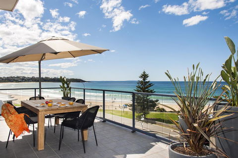 Mollymook Beachfront Penthouse 9 - Darwin Holiday 3