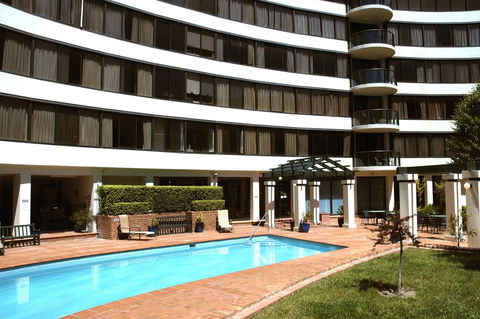 BreakFree Capital Tower Apartments - Darwin Holiday 7