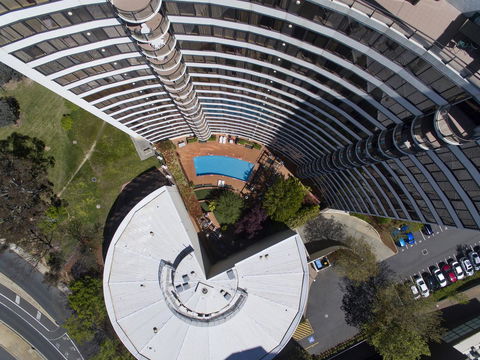 BreakFree Capital Tower Apartments - Darwin Holiday 2