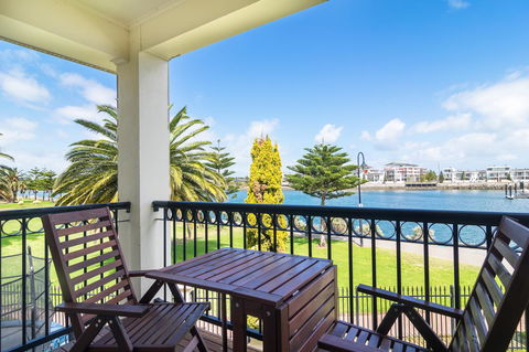 Port Adelaide Harbourside House - Darwin Holiday 7