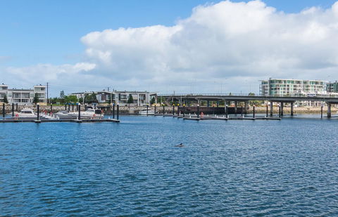 Port Adelaide Harbourside House - Darwin Holiday 10