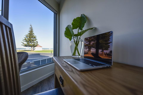 Bonnies Of Beachport - Darwin Holiday 34