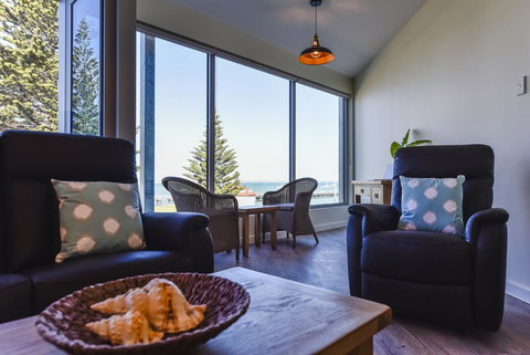 Bonnies Of Beachport - Darwin Holiday 37