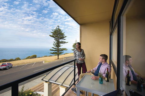 Kangaroo Island Seafront - Darwin Holiday 16