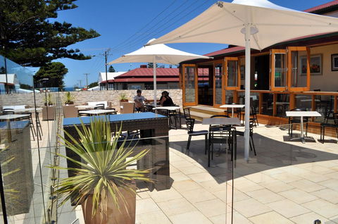 Kangaroo Island Seafront - Darwin Holiday 11