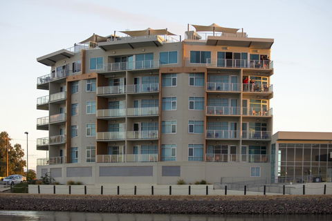 Wallaroo Marina Apartments - Darwin Holiday 1