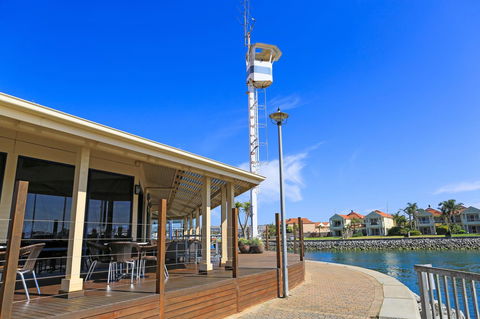 Marina Hotel - Darwin Holiday 36