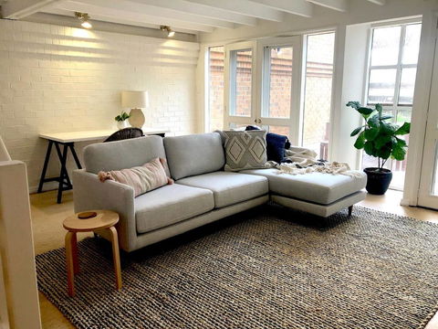 The Loft - Beautiful Central Barossa Apartment - Darwin Holiday 0