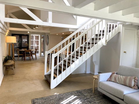 The Loft - Beautiful Central Barossa Apartment - Darwin Holiday 2