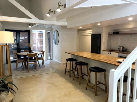 The Loft - Beautiful Central Barossa Apartment - Darwin Holiday 4