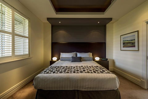 The Louise - Darwin Holiday 11