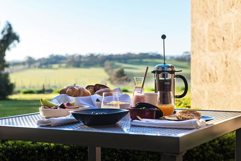 The Louise - Darwin Holiday 42