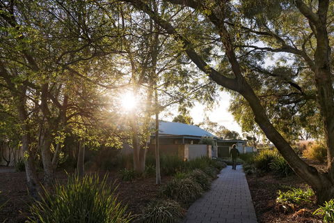 The Louise - Darwin Holiday 41