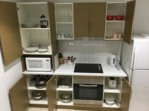 Wallaroo Marina Waterfront Luxe Apartment - Darwin Holiday 11