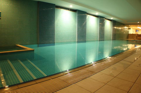 Beachside Luxury Apartments One & Two Bedroom In Beachfront Oaks Pier Building - Darwin Holiday 36