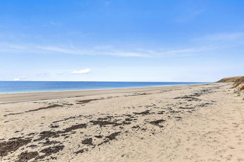 'The Hidden Diamond' - Normanville - Darwin Holiday 10