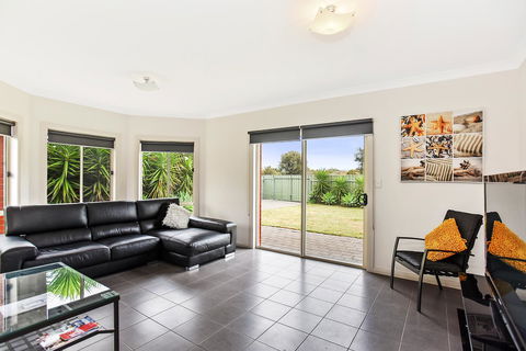 'The Hidden Diamond' - Normanville - Darwin Holiday 21