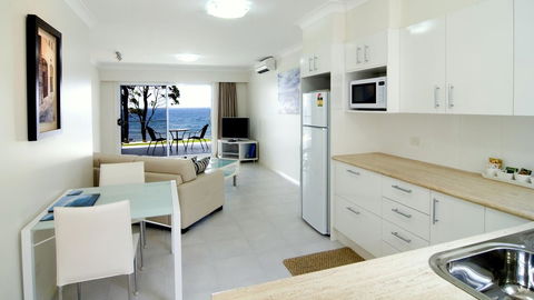Mollymook Beach Waterfront - Darwin Holiday 8