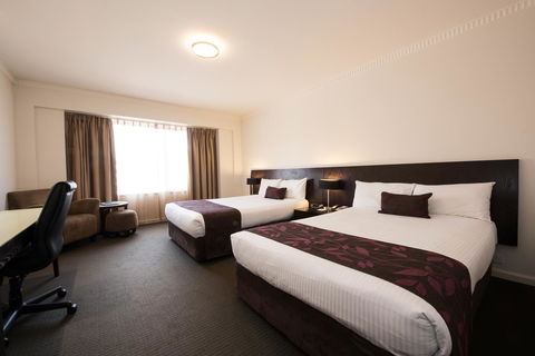 Hotel Grand Chancellor Adelaide - Darwin Holiday 2