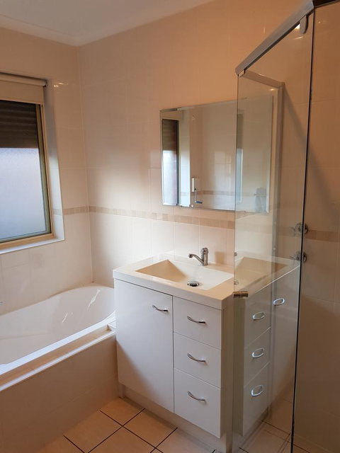 Frog Song At Willunga - Darwin Holiday 5