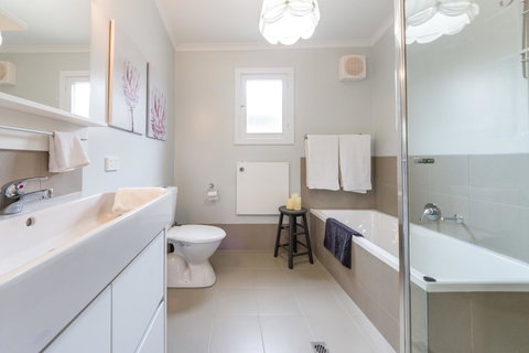 McLaren Vale Getaway - Darwin Holiday 7