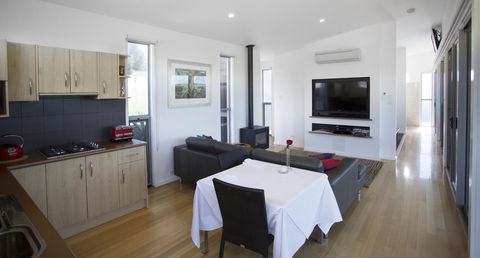 Barossa Pavilions & Glasshouse - Darwin Holiday 6